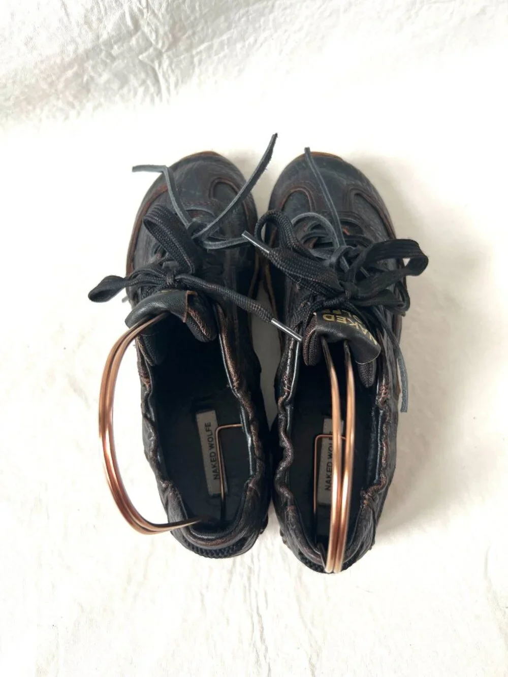 Naked Wolfe shoes Soul sneakers womens 8 black brown leather scrunch lace up